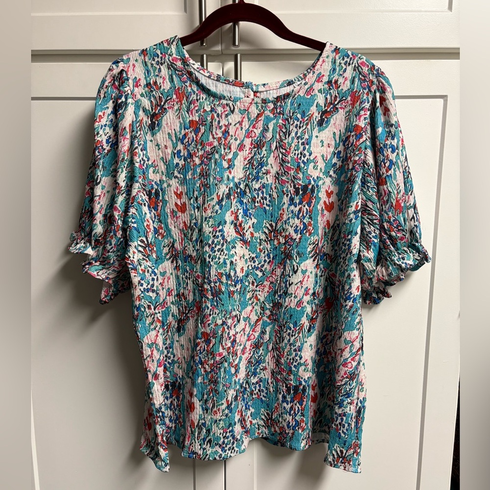 Short Ruffle Short Sleeve Top Sz XL